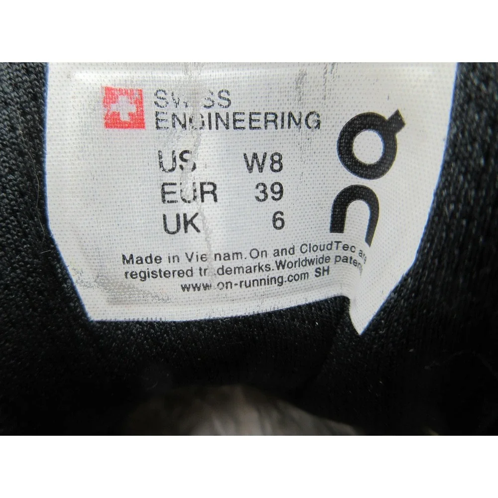 On Cloud Shoes Womens Size 8 White Black Running Swiss Engineering CloudTec